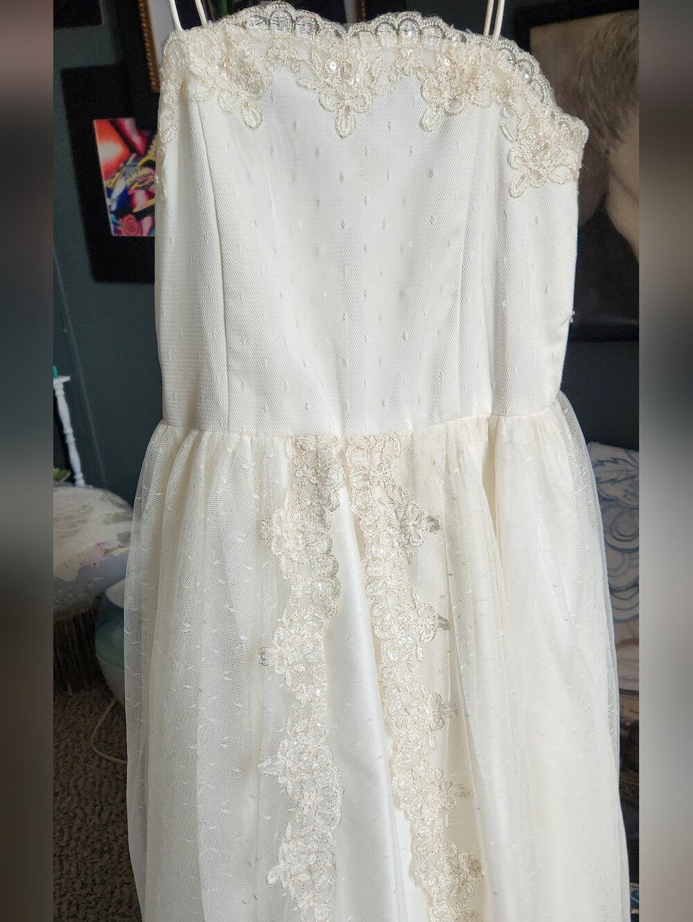 JUNIORS BEAUTIFUL LASE DRESS ANTIQUE WHITE